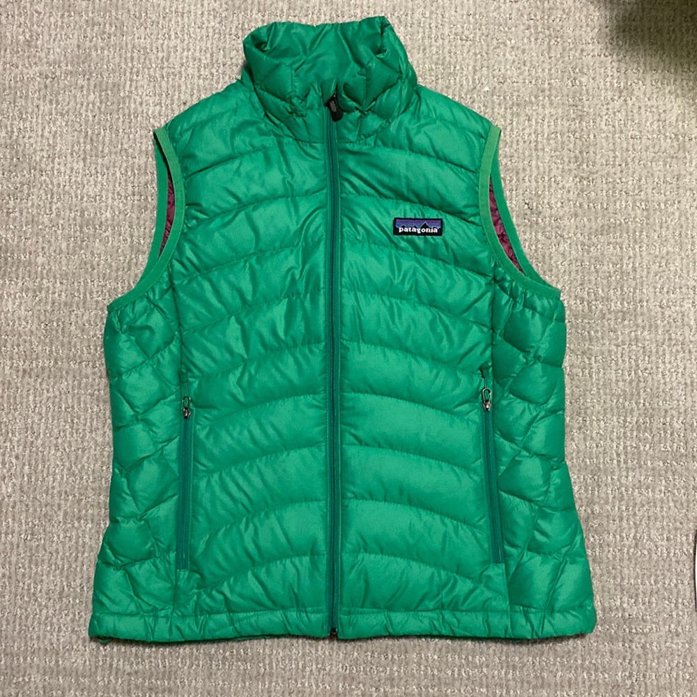 Patagonia Women's S Kelly Green Goose Down Low Profile Puffer Vest